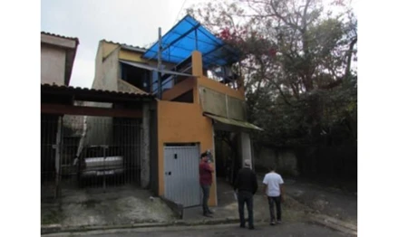 Casa em Guarulhos, Cumbica, Rua Carlos Eduardo Nunes, nº 08 (atual), antigo nº 201, esquina com a Rua Araguainha, SP. Área: 226.18m2