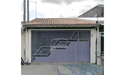 Casa em São José dos Campos, Campos De São José, Rua Antônio Sudário Ferreira, nº 338, Campos de São José, São José dos Campos/SP, SP. Área: 250m2