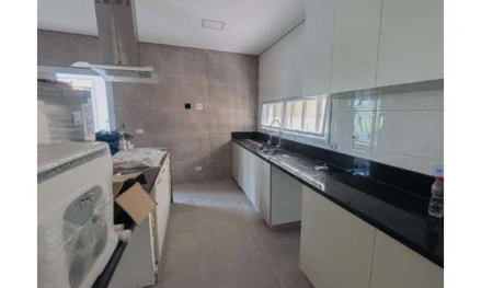 Casa em Cotia, Rio Cotia, Rua Silvinha Araújo, 300, SP. Área: 842.95m2