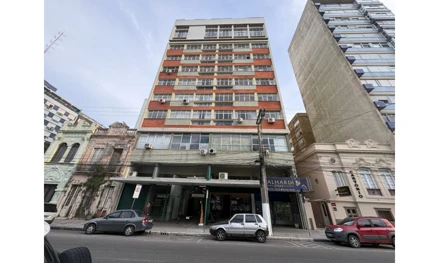 Comercial em Rio Grande, Centro, Rua Marechal Floriano, 425- Escritório 112 - Edifício Galeria São Pedro,, RS. Área: 86.66m2