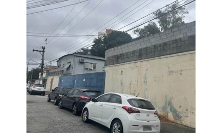 Casa em São Paulo, Limão, Rua João Roberto Thut, 425 - Vila Carbone, São Paulo - SP, 02751-010, Brasil, SP. Área: 1300m2 Casa em São Paulo, Limão, Rua João Roberto Thut, 425 - Vila Carbone, São Paulo - SP, 02751-010, Brasil, SP. Área: 1300m2