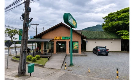 Comercial em Jaraguá do Sul, Centro, Avenida Getúlio Vargas, SC. Área: 69m2