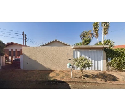 Casa em Leme, Vila São João, RUA PRÓSPERO GRISI, 704, VILA SÃO JOÃO, SP. Área: 286m2