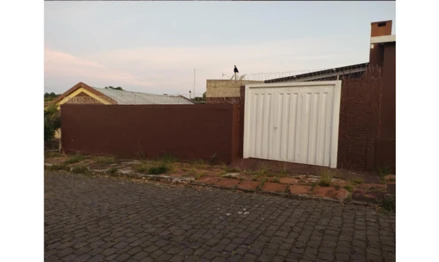 Terreno em Santiago, Santiago Pompeu, Travessa Silvério Machado, RS. Área: nullm2