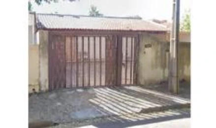 Casa em Adamantina, Vila Cicma, Rua Nair Quinto Zambão, nº 300, localizado na Vila Cicma, SP. Área: 59.85m2