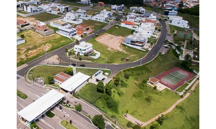 Terreno em Salto, null, Rua Professora Nair Zanelli Colli- lote 06 quadra 09, SP. Área: 300m2