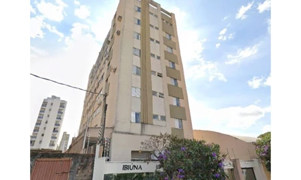 Garagem em Londrina, Jardim Londrilar, Rua Moreira Cabral no 82, PR. Área: 28.12m2 Garagem em Londrina, Jardim Londrilar, Rua Moreira Cabral no 82, PR. Área: 28.12m2