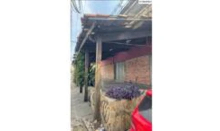 Outros em Rio de Janeiro, Penha Circular, Rua do Milho, nº 98/98-A, RJ. Área: nullm2