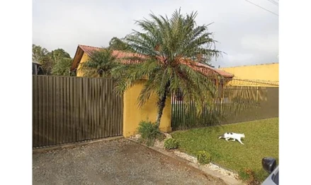 Casa em Campo Largo, Cristo Rei, Rua nº 02, lugar RISCADO, EM Ferraria, PR.