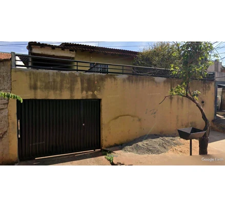 Casa em Londrina, Vivi Xavier, Conj. Hab. Maria Cecilia, PR. Casa em Londrina, Vivi Xavier, Conj. Hab. Maria Cecilia, PR.