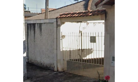 Casa em Itararé, Rua Crisóstomo Petriaggi, SP.