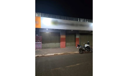 Comercial em Rio Verde, Rua Eurico Gaspar Dutra,, GO. Área: 323.12m2 Comercial em Rio Verde, Rua Eurico Gaspar Dutra,, GO. Área: 323.12m2